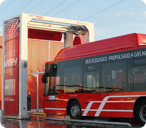 Lavado autobuses  ISTOBAL